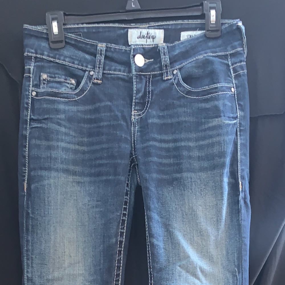 DAYTRIP LINX SLIM BOOT JEANS SIZE 26L